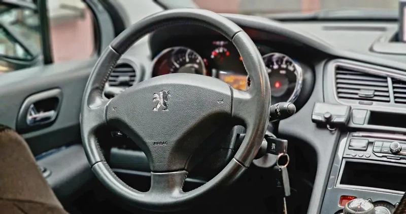Peugeot 5008 cena 24999 przebieg: 200000, rok produkcji 2011 z Płońsk małe 529